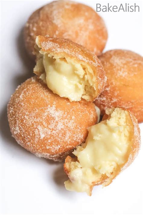 Custard Filled Donuts Recipe - Cream filled doughnuts