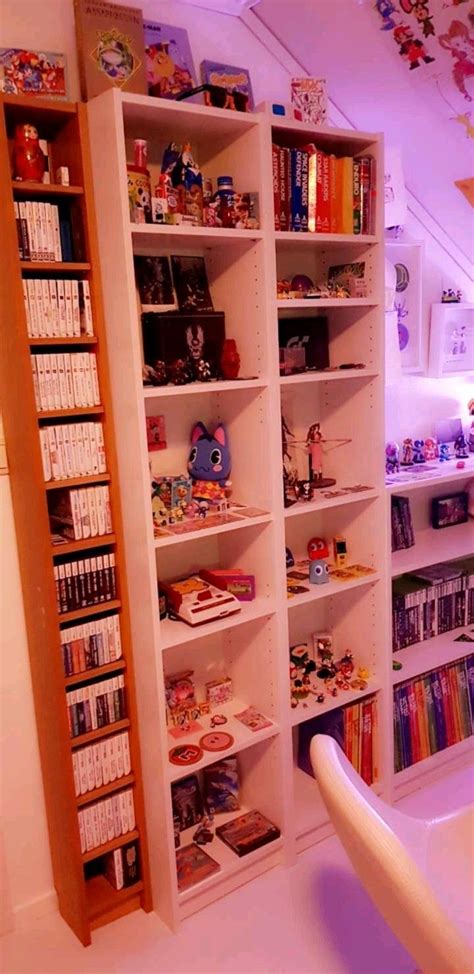 Game room shelving design