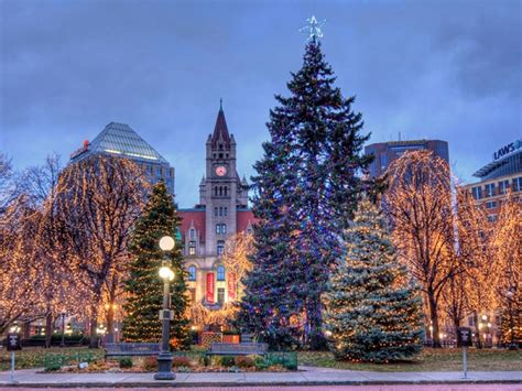 Rice Park Tree Lighting - Thrifty Minnesota