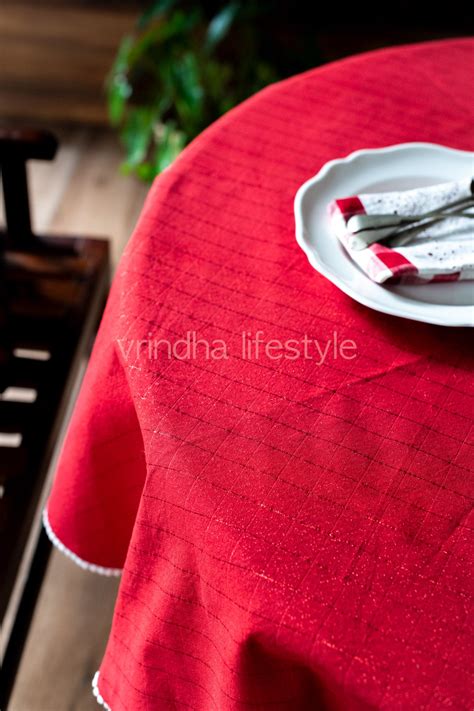 COTTON WOVEN TABLE CLOTH-65 inch Round-4 seater – Vrindha Lifestyle