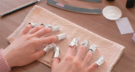 How to Safely Remove Gel & Acrylic Nails at Home | Sally Beauty