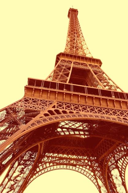 Premium Photo | Eiffel tower