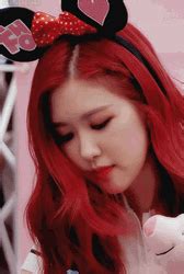 Blackpink Rose Minnie Mouse Ears GIF | GIFDB.com