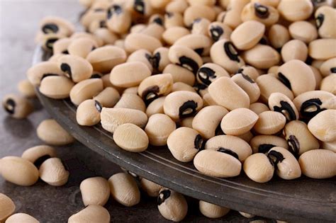 Black Eyed Peas Calories and Nutrition (100g)