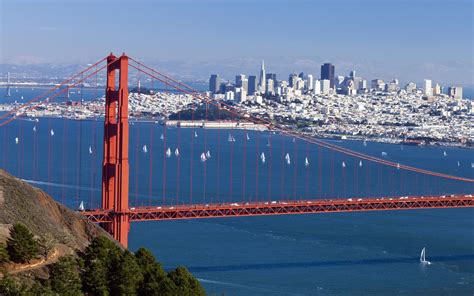 Golden Gate Bridge, San Francisco, The Most Popular Tourist Attractions in America - Traveldigg.com
