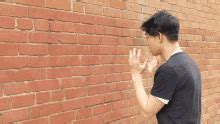 Bohao Bohao Talking To A Wall GIF - Bohao Bohao Talking To A Wall Asian Guy Talking To A Wall ...