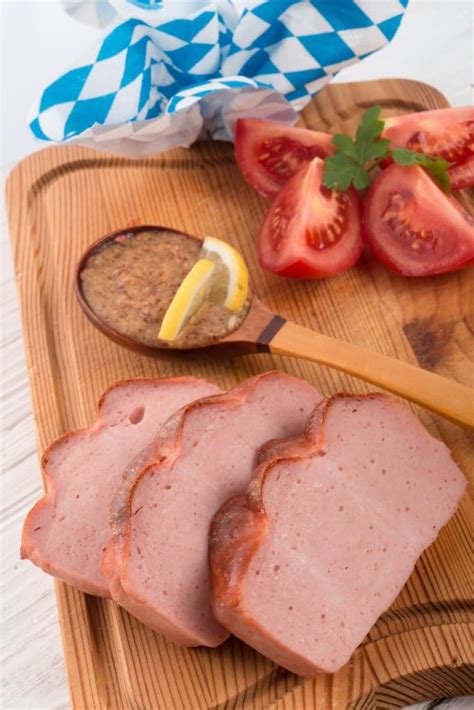 Fleischkäse, Leberkäse - The German style meat loaf . 250g aprox ( 2 slices): Amazon.co.uk: Grocery