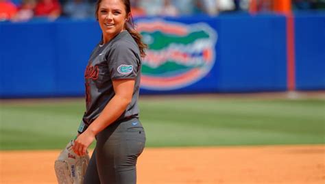 Florida Gators softball moves to 8-0 after two more wins | GatorCountry.com