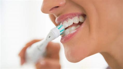 13 Simple Teeth Brushing Tips - Longmont Dental Loft