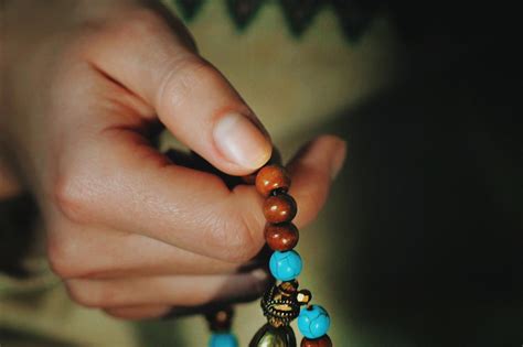 Things to Know About Islamic Prayer Beads | About Islam