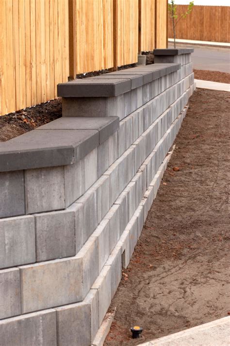 21+ Retaining Wall Block Caps - KirpalBlair