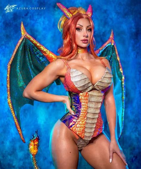 CosplayHeads - Charizard gijinka cosplay by Azura