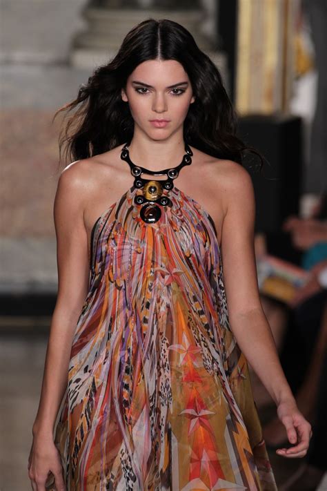 Kendall-Jenner-Model-Runway