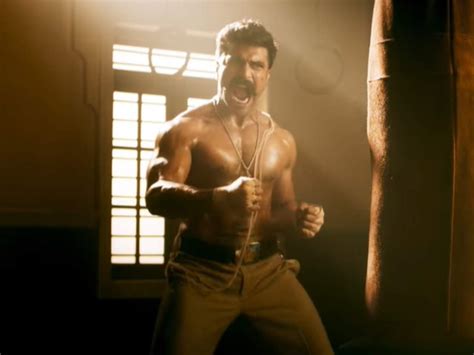 Ram Charan Proceeding In Wrong Route? | cinejosh.com