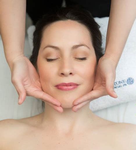 Hand & Stone Massage and Facial Spa - Arlington South - Find Deals With The Spa & Wellness Gift ...