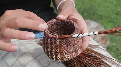 How to weave pine needle baskets | The Kid Should See This Basket Weaving Diy, Basket Weaving ...