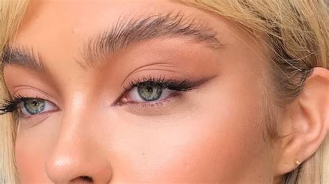 Feral Brows Are The Bushy Beauty Trend That's Set To Be Big This Summer ...