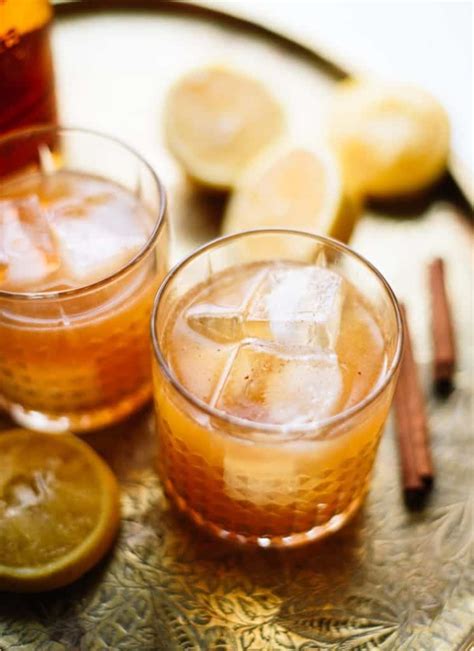 17 Whiskey Sour Variations - Cocktails Cafe