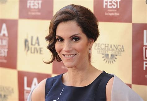 Jami Gertz Net Worth (Money & Salary) 2024