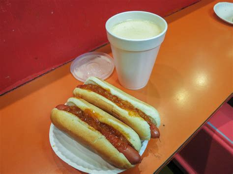 Gray's Papaya - Upper West Side - New York | Urbanspoon | Gray's papaya, Hot dog buns, Papaya