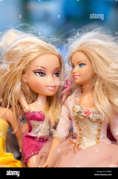 Kiáll rés szindróma bratz barbie ibolya Katasztrófa Megtanultam