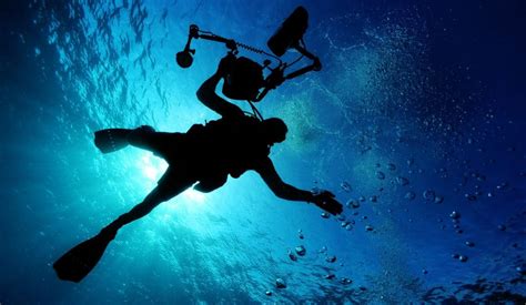 Scuba Diving in Lakshadweep and WHY it is A Diver's Paradise