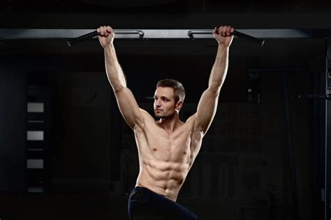 Pull Up Bar Workouts & Progressions - How To Quickly Master The Bar