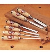 Hirsch Firmer Chisels - Lee Valley Tools