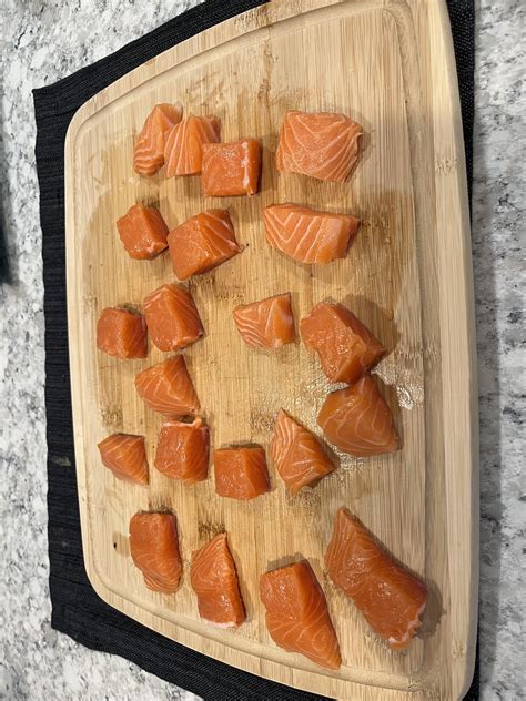 DIY salmon poki bowl : r/sushi