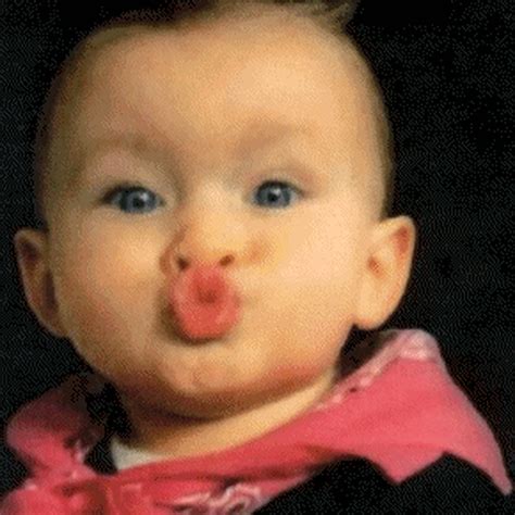 Pin de Amy en Funny images | Gifs de besos, Besos, Imagenes de besos