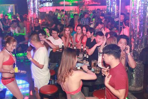 Phuket Nightlife: 9 Best Nightclubs in Patong 2018 | Jakarta100bars Nightlife Reviews - Best ...