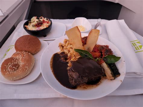 Fiji Airways Business Class Food Review (menu and photos)