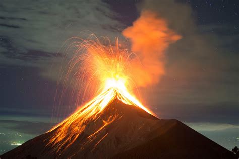 El proceso de una erupción volcánica, ¿qué sucede realmente?