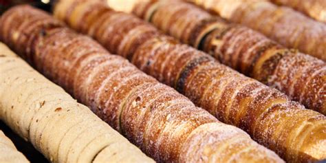 Hungarian Chimney Cake – The Emblematic Sweet Of Hungary