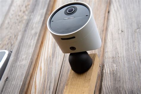 SimpliSafe Wireless Outdoor Security Camera Review: Outdoor protection