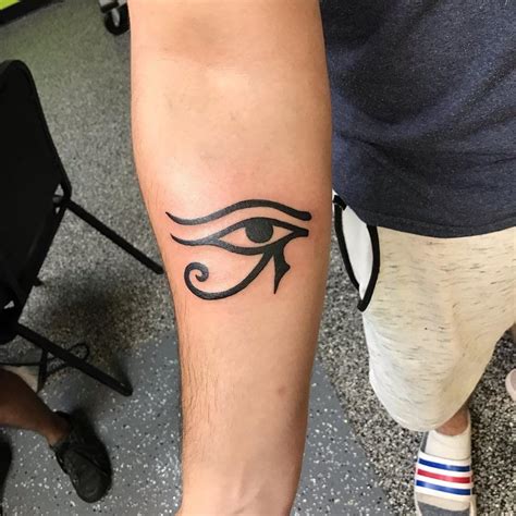 Update 80+ eye of horus tattoo - esthdonghoadian