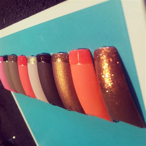 Matte with shiny tips. | Beauticians, Nails, Lipstick