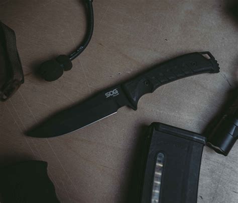 SOG KNIVES LAUNCHES THE PILLAR-BLACKOUT FIXED BLADE KNIFE - ATTACKCOPTER