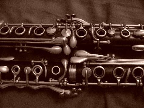 Eb vs. Bb Clarinet - What Is The Difference Between Them? - Clarinet Expert