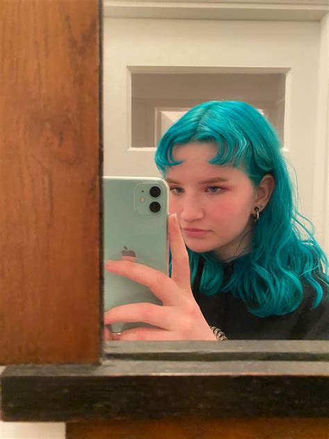 hairdye adore emerald blue neon cyber Dope Hairstyles, Summer ...