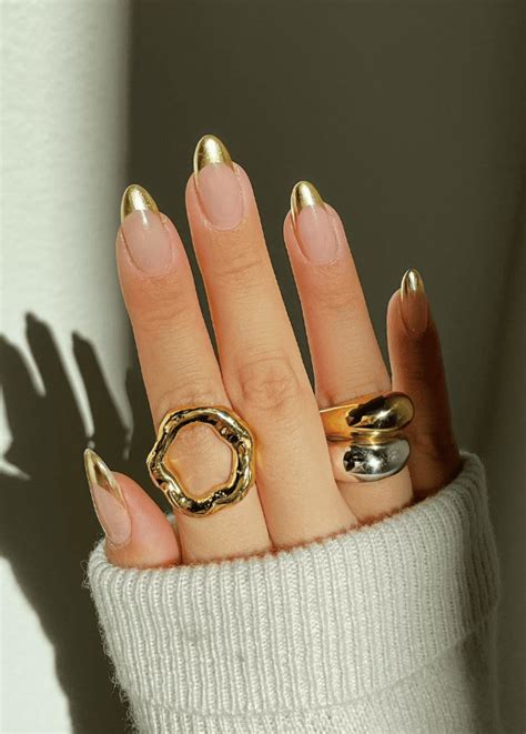 30 Chrome Nails For Fall: Try The Popular Trend Yourself