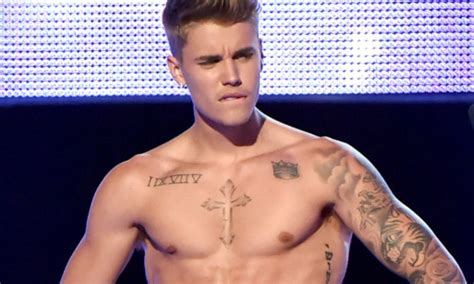 10 veces en las que Justin Bieber se ha visto bien Yummy - Homosensual