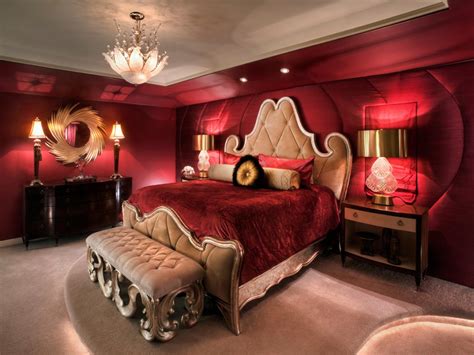 Red Bedroom | knittingaid.com