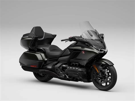 Honda Improves Touring Comfort, Convenience with 2021 Gold Wing - We ...