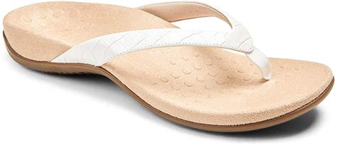 12 Best Beach Sandals for Women