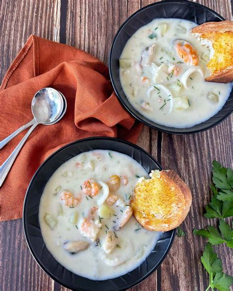 Seafood Chowder - VJ Cooks