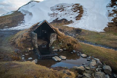 Iceland – hot springs, volcano and the Northern Lights – Get off the beaten path