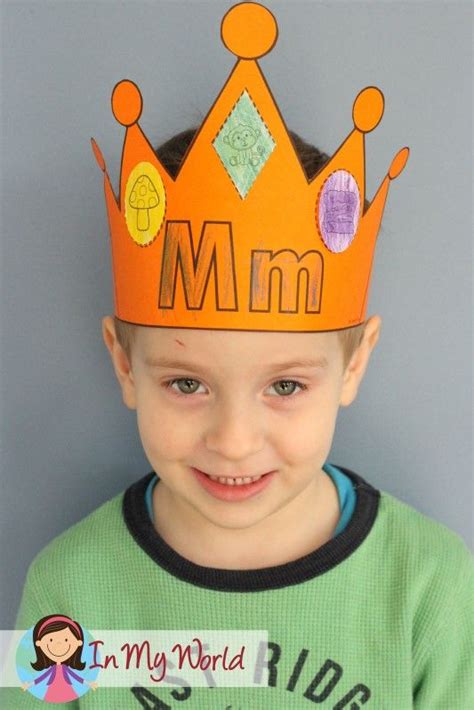 FREE Letter M Crown. A fun activity to complement any "Letter of the Week" curriculum! Preschool ...