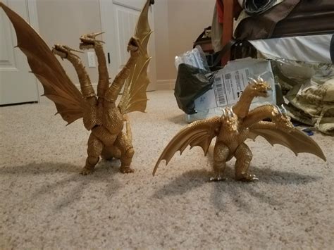 The Chad Heisei Ghidorah and the Virgin GMK Ghidorah : r/GODZILLA