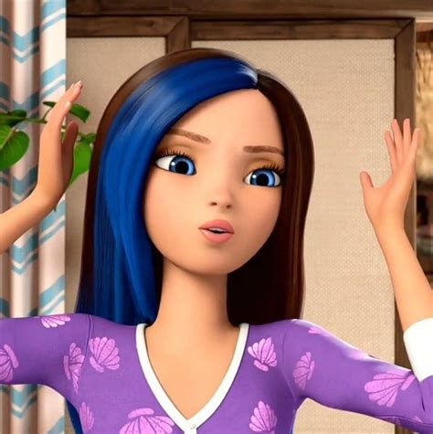 Skipper Roberts | Barbie™: Dolphin Magic | Wallpaper | Barbie filmes, Garotas, Barbie